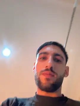 Snapshot of Vergon21cmdotado chatting on April 13, 2026, 10:04 pm Vergon21cmdotado online show from April 13, 2026, 10:04 pm