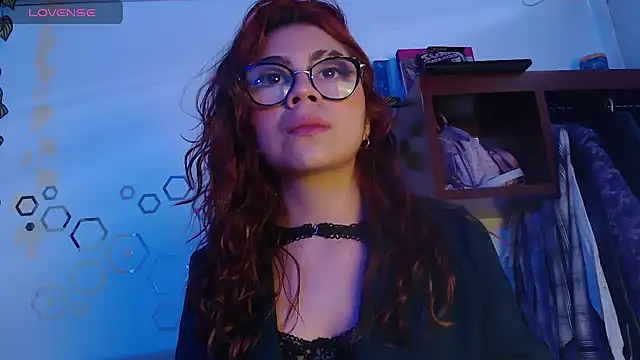 wet valery online show from October 18, 2025, 8:42 pm