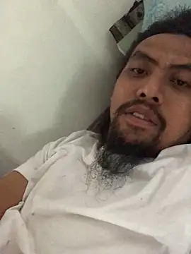 Snapshot of John_Syukri chatting on March 22, 2025, 4:14 am John Syukri online show from March 22, 2025, 4:14 am