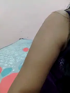 Snapshot of priya_00143 chatting on March 19, 2026, 5:06 pm priya 00143 online show from March 19, 2026, 5:06 pm