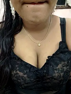 Snapshot of priya_00143 chatting on May 8, 2026, 5:07 pm priya 00143 online show from May 8, 2026, 5:07 pm