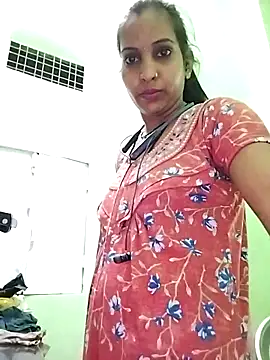 Snapshot of Hotty-Nidhi chatting on March 12, 2025, 2:23 pm Hotty-Nidhi online show from March 12, 2025, 2:23 pm