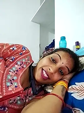 Snapshot of Hotty-Nidhi chatting on March 12, 2025, 5:28 pm Hotty-Nidhi online show from March 12, 2025, 5:28 pm