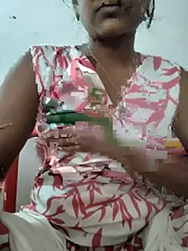 Snapshot of indiancute43 chatting on July 20, 2026, 11:23 am indiancute43 online show from July 20, 2026, 11:23 am