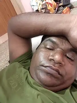 Snapshot of Idontmind367 chatting on April 16, 2026, 1:39 am Idontmind367 online show from April 16, 2026, 1:39 am