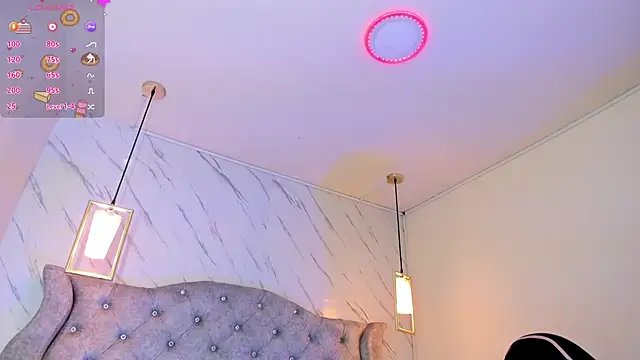 adara evanss online show from September 19, 2025, 8:31 pm