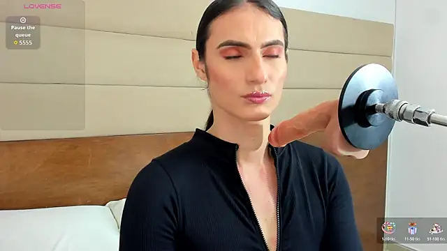 Snapshot of shantall_skinny chatting on December 19, 2025, 3:46 am shantall skinny online show from December 19, 2025, 3:46 am