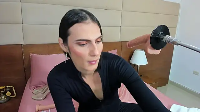 Snapshot of shantall_skinny chatting on February 5, 2026, 3:55 am shantall skinny online show from February 5, 2026, 3:55 am