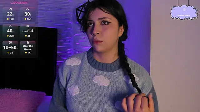 Melody Black  online show from November 5, 2025, 8:20 pm