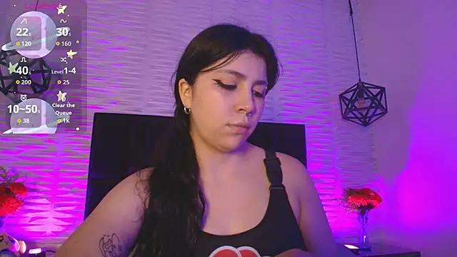 Snapshot of Melody_Black_ chatting on June 26, 2026, 8:13 pm Melody Black online show from June 26, 2026, 8:13 pm