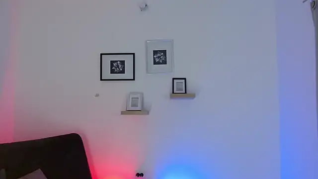 julian vogue online show from March 13, 2025, 6:45 pm