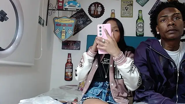 Snapshot of lili_roussi chatting on September 19, 2025, 11:38 pm lili roussi online show from September 19, 2025, 11:38 pm