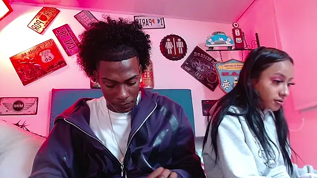 Snapshot of lili_roussi chatting on October 2, 2025, 2:29 am lili roussi online show from October 2, 2025, 2:29 am