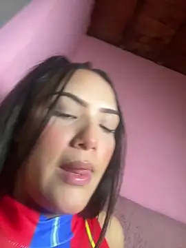 Snapshot of iamsara_21 chatting on April 22, 2026, 6:38 am iamsara 21 online show from April 22, 2026, 6:38 am