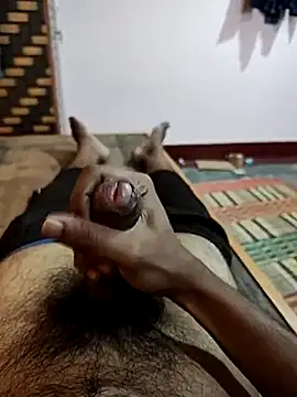 Snapshot of pmr1997 chatting on March 22, 2025, 2:37 am pmr1997 online show from March 22, 2025, 2:37 am