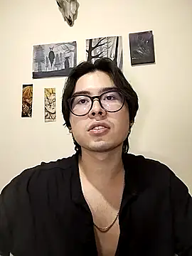 Dante Gothic online show from March 19, 2025, 4:14 am