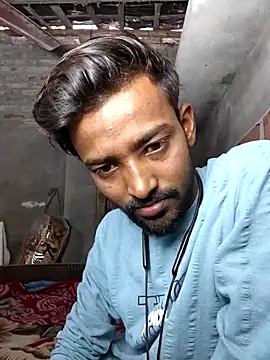 India HOT23 online show from December 19, 2025, 4:41 am