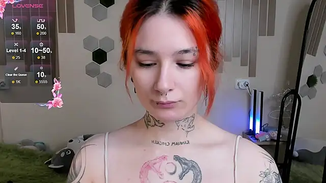 Angel Monica online show from October 2, 2025, 1:34 am