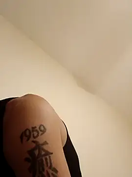 HazelEyedJay420 online show from March 13, 2025, 3:54 am