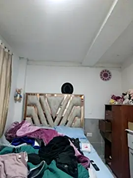 Snapshot of Andy-rtg chatting on April 9, 2026, 11:48 am Andy-rtg online show from April 9, 2026, 11:48 am