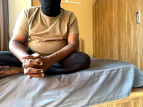 Snapshot of nightlife__12 chatting on November 7, 2025, 8:58 am nightlife 12 online show from November 7, 2025, 8:58 am