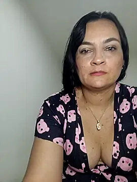 megan milf79 online show from December 5, 2025, 2:09 am