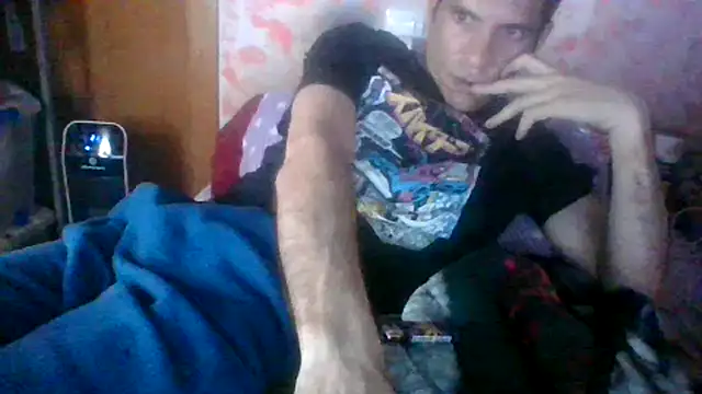 Snapshot of Ricopalote22 chatting on March 15, 2025, 12:25 am Ricopalote22 online show from March 15, 2025, 12:25 am
