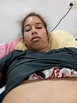 Snapshot of Sexi_girl29 chatting on October 15, 2025, 9:20 am Sexi girl29 online show from October 15, 2025, 9:20 am