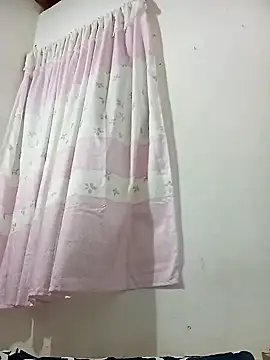 Snapshot of Sexi_girl29 chatting on October 30, 2025, 9:44 am Sexi girl29 online show from October 30, 2025, 9:44 am