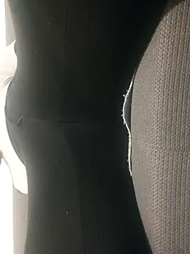 Snapshot of gui67675 chatting on October 6, 2025, 5:32 pm gui67675 online show from October 6, 2025, 5:32 pm