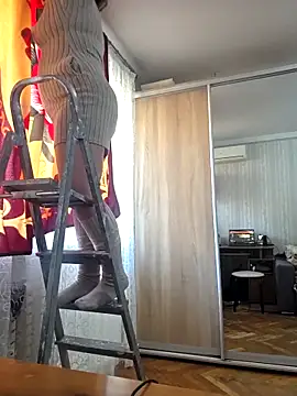 Irina3718 online show from March 26, 2026, 1:17 pm