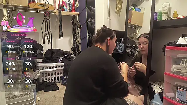 Snapshot of KinkyBratandDaddy chatting on October 19, 2025, 3:18 am KinkyBratandDaddy online show from October 19, 2025, 3:18 am