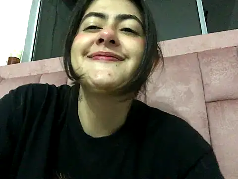 skyler1195 online show from October 10, 2025, 6:23 am