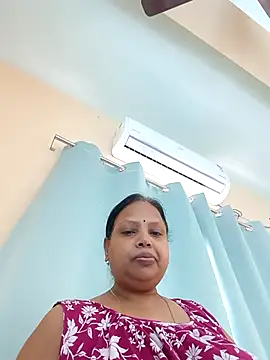 Snapshot of Arohi35 chatting on May 5, 2026, 1:57 am Arohi35 online show from May 5, 2026, 1:57 am