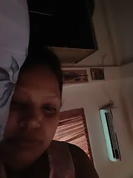 Snapshot of Arohi35 chatting on June 3, 2026, 9:45 am Arohi35 online show from June 3, 2026, 9:45 am