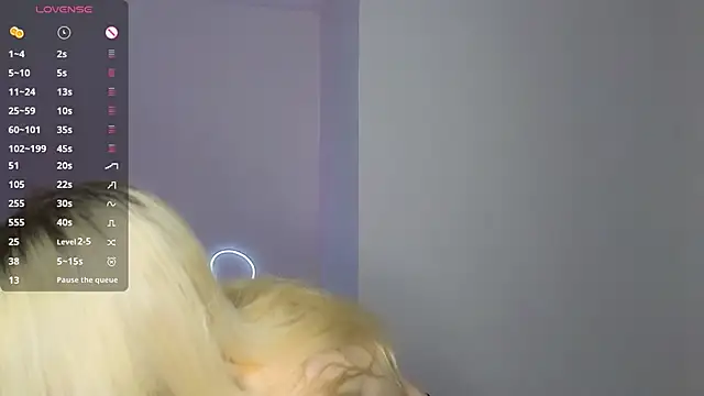 Snapshot of alicewonderyou chatting on March 13, 2025, 7:20 am alicewonderyou online show from March 13, 2025, 7:20 am