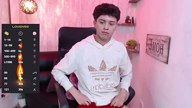 Snapshot of Sam_Daves chatting on March 10, 2025, 1:43 pm Sam Daves online show from March 10, 2025, 1:43 pm