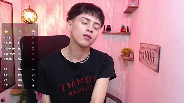 Snapshot of Sam_Daves chatting on March 17, 2025, 1:08 pm Sam Daves online show from March 17, 2025, 1:08 pm