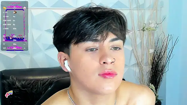 Snapshot of Sam_Daves chatting on September 13, 2025, 1:55 pm Sam Daves online show from September 13, 2025, 1:55 pm