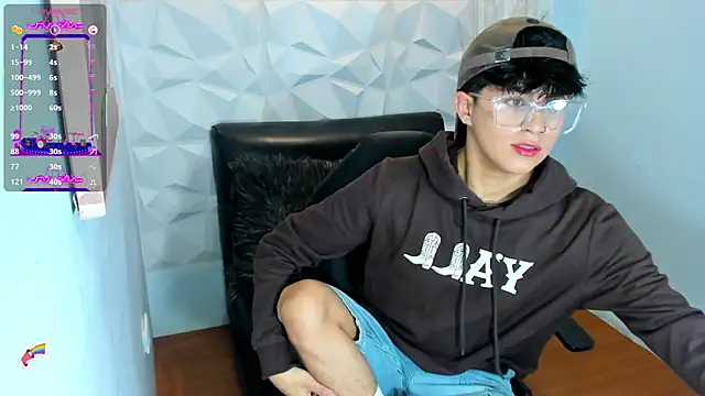 Snapshot of Sam_Daves chatting on September 15, 2025, 3:56 pm Sam Daves online show from September 15, 2025, 3:56 pm