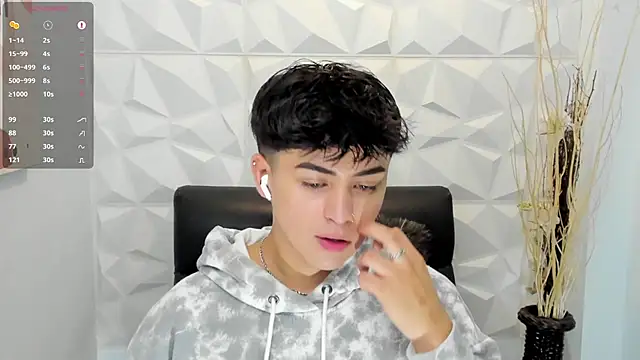 Snapshot of Sam_Daves chatting on January 19, 2026, 12:42 pm Sam Daves online show from January 19, 2026, 12:42 pm