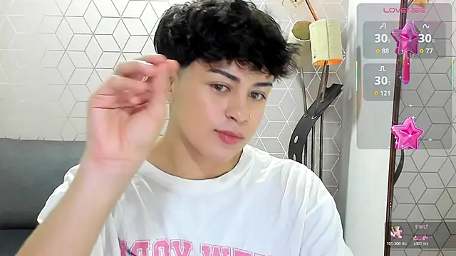 Snapshot of Sam_Daves chatting on March 18, 2026, 3:04 pm Sam Daves online show from March 18, 2026, 3:04 pm