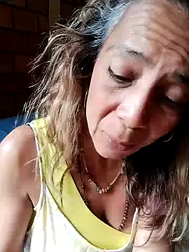 Lady Lolla11 online show from November 26, 2025, 4:08 pm