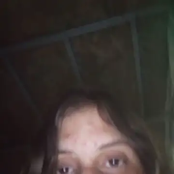 VictoriaLuxe online show from April 5, 2026, 2:31 am