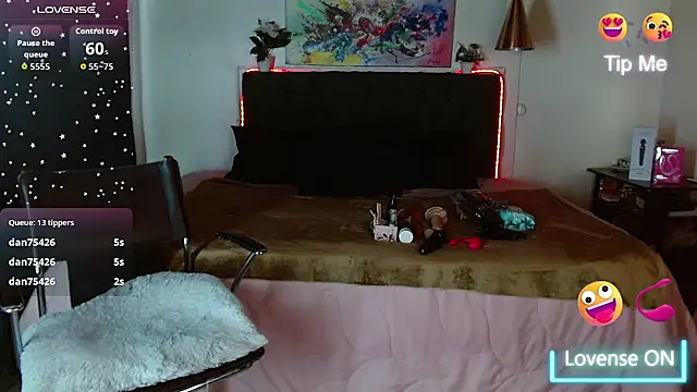 Snapshot of mia_velvet1 chatting on October 29, 2025, 1:35 pm mia velvet1 online show from October 29, 2025, 1:35 pm