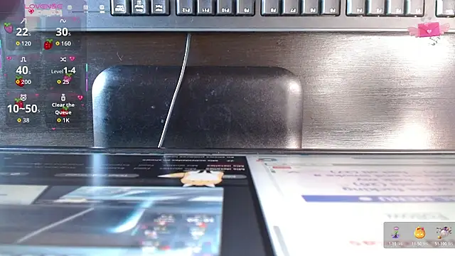 Snapshot of mia_velvet1 chatting on November 4, 2025, 1:32 pm mia velvet1 online show from November 4, 2025, 1:32 pm