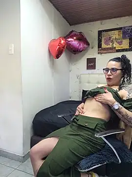 mia velvet1 online show from March 21, 2026, 2:20 pm