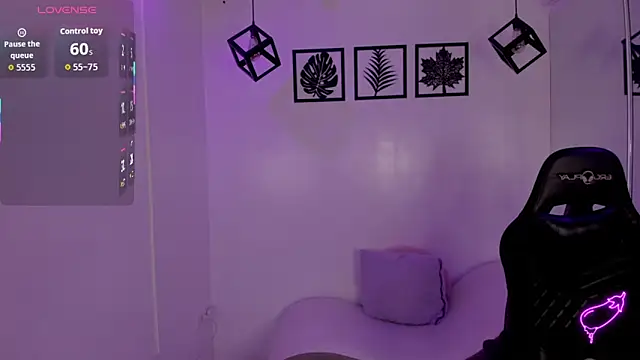 Snapshot of Abby_Piink chatting on September 10, 2025, 3:45 pm Abby Piink online show from September 10, 2025, 3:45 pm