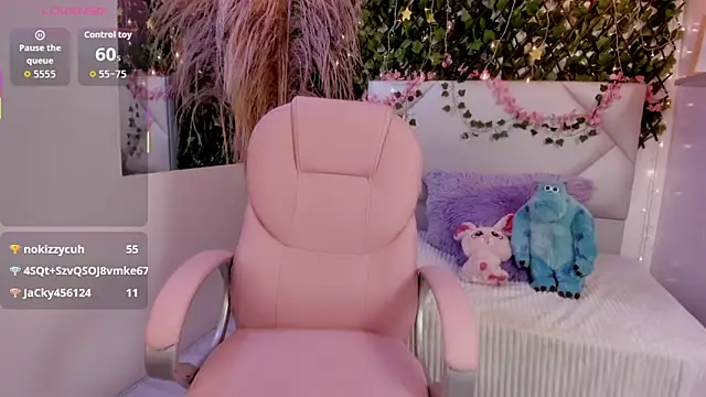 Snapshot of Abby_Piink chatting on December 13, 2025, 7:53 pm Abby Piink online show from December 13, 2025, 7:53 pm