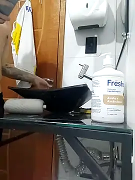 craxybaby online show from November 17, 2025, 2:45 pm